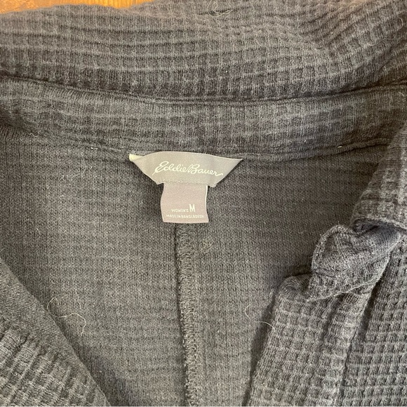 Eddie Bauer Pull On Cotton Textured V Neck Collard Long Sleeve Women’s Medium - Picture 6 of 9